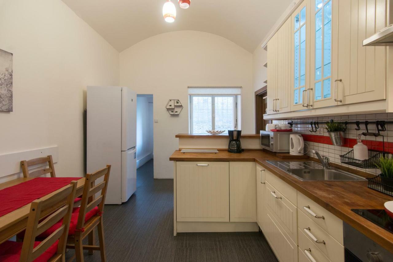 Apartment Spacious Near Wenceslas Square Prag